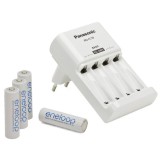 Panasonic Eneloop laddare + 4 st AA batterier